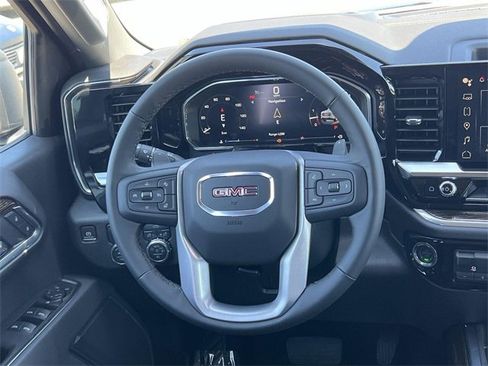 New 2026 GMC Sierra 1500 Elevation w/ LPO, Elevation Black Package image 12