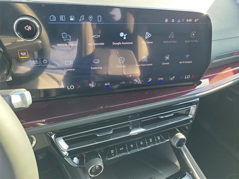 New 2026 Chevrolet Traverse Z71 w/ Enhanced Driving Package image 7