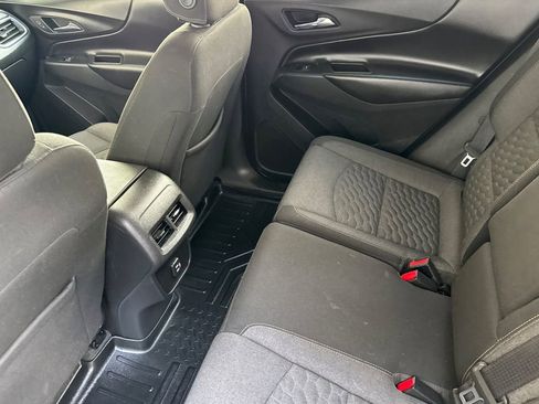 Used 2019 Chevrolet Equinox LT FWD image 12