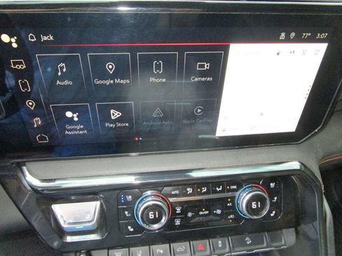 Used 2024 GMC Sierra 2500 AT4 w/ AT4 Premium Plus Package image 43