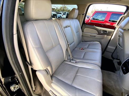 Used 2013 GMC Yukon XL SLT image 18