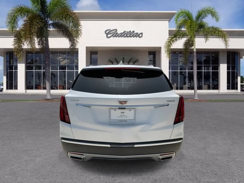 Certified 2024 Cadillac XT5 Premium Luxury w/ Technology Package FWD image 12