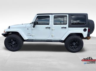 Used 2018 Jeep Wrangler Unlimited Sahara w/ Connectivity Group AWD/4WD video 2