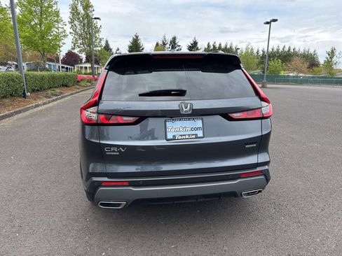 Used 2024 Honda CR-V Sport Touring image 6