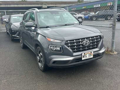Used 2024 Hyundai Venue SEL