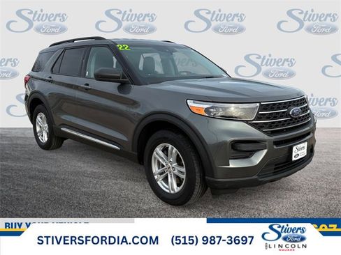 Certified 2022 Ford Explorer XLT image 1