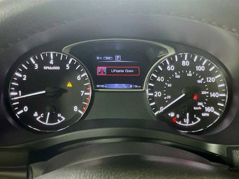 Certified 2020 Nissan Pathfinder SV w/ Rock Creek Edition image 10