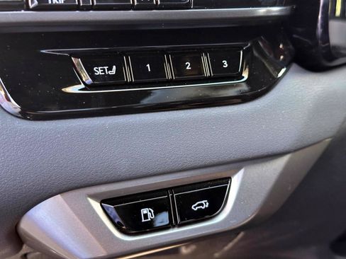Used 2024 Lexus RX 350 w/ Convenience Package AWD/4WD image 21