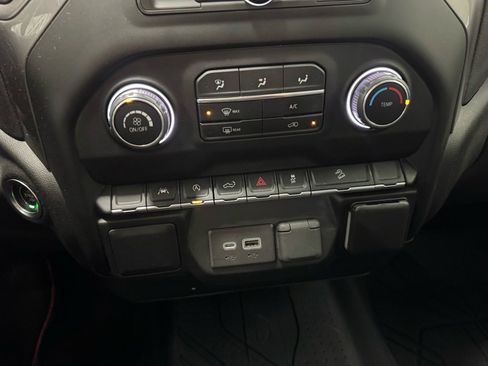 Used 2022 Chevrolet Silverado 1500 Custom Trail Boss image 20