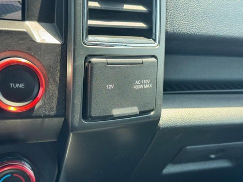 Used 2019 Ford F150 XLT w/ Equipment Group 302A Luxury AWD/4WD image 21