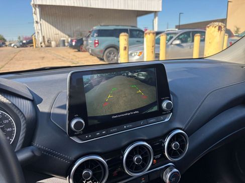 Used 2025 Nissan Sentra SV image 22