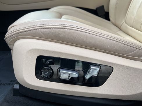 Used 2021 BMW X5 xDrive45e w/ Premium Package image 28