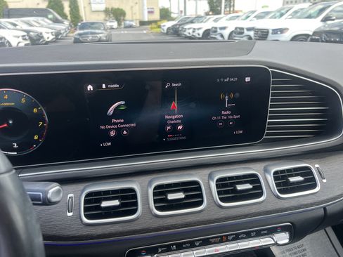 Certified 2022 Mercedes-Benz GLE 350 4MATIC w/ Premium Package image 29