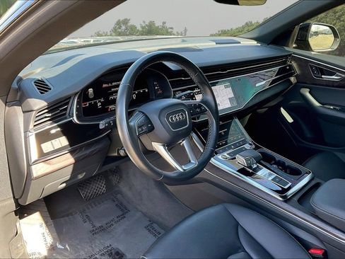 Used 2021 Audi Q8 Premium w/ Black Optic Package image 17