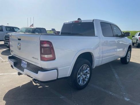 Used 2022 RAM 1500 Laramie w/ Sport Appearance Package AWD/4WD image 7