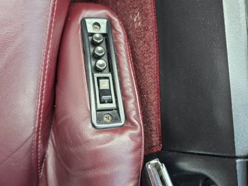 Used 1993 Chevrolet Corvette Coupe image 12