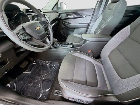 Used 2023 Chevrolet TrailBlazer LT w/ Convenience Package FWD image 21