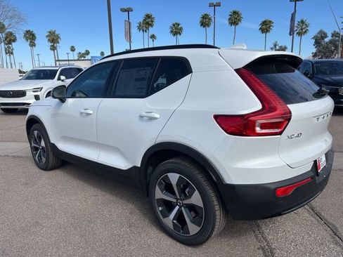 New 2026 Volvo XC40 B5 Plus w/ Protection Package Premier image 5