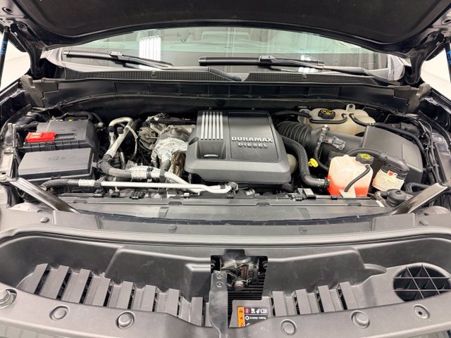 Used 2022 Chevrolet Tahoe LT w/ Luxury Package AWD/4WD image 29