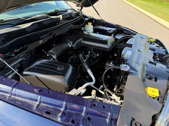Used 2015 RAM 1500 Classic SLT AWD/4WD image 25