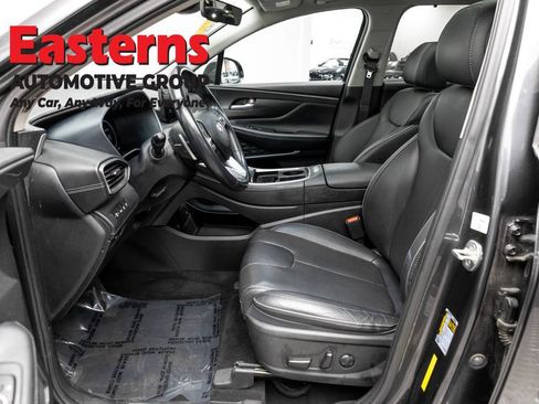 Used 2022 Hyundai Santa Fe SEL w/ Convenience + Premium Package AWD/4WD image 14