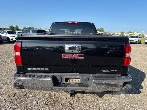 Used 2018 GMC Sierra 1500 SLE w/ SLE Value Package AWD/4WD image 9