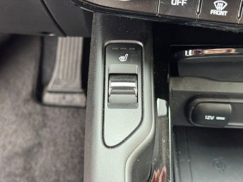 Used 2024 Kia Telluride S image 22