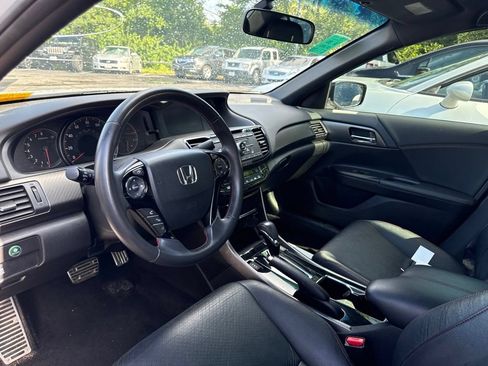 Used 2017 Honda Accord Sport Special Edition image 8