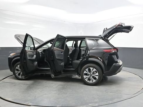 Used 2023 Nissan Rogue SV AWD/4WD image 34
