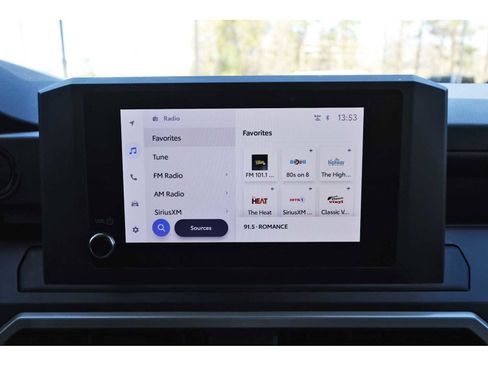 Used 2025 Toyota Tacoma SR image 22