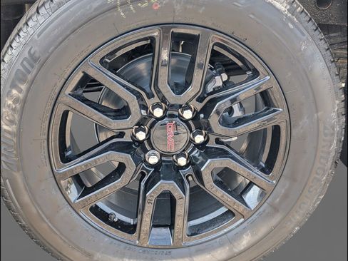 New 2026 GMC Sierra 1500 Elevation w/ Elevation Premium Package AWD/4WD image 21