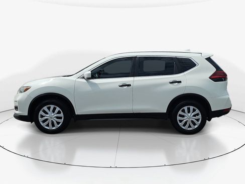 Used 2018 Nissan Rogue S FWD image 7