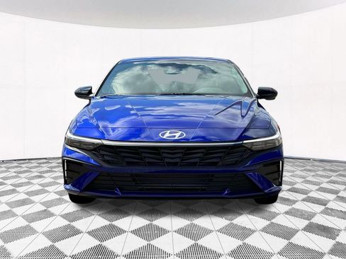 New 2025 Hyundai Elantra Sport image 19