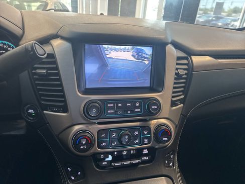 Used 2018 GMC Yukon Denali w/ Open Road Package AWD/4WD image 35