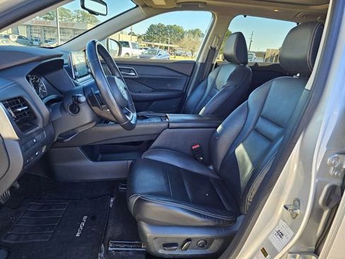 Used 2021 Nissan Rogue SL image 12