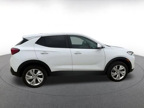 Used 2025 Buick Encore GX Preferred AWD/4WD image 15