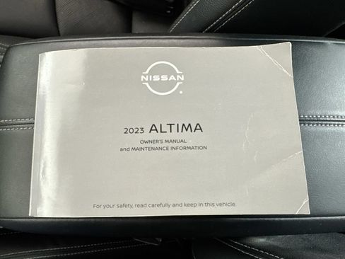 Used 2023 Nissan Altima 2.5 SL AWD/4WD image 36