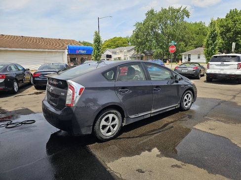 Used 2012 Toyota Prius Four FWD image 12