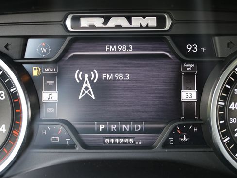 Used 2022 RAM 3500 Big Horn w/ Level C Equiment Group AWD/4WD image 16