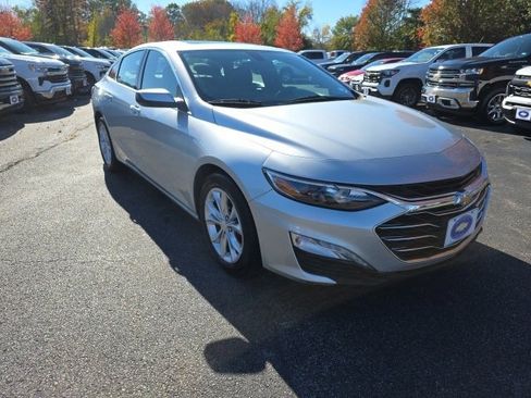Used 2022 Chevrolet Malibu LT image 7