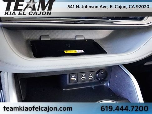 Used 2023 Toyota Highlander XLE FWD image 29