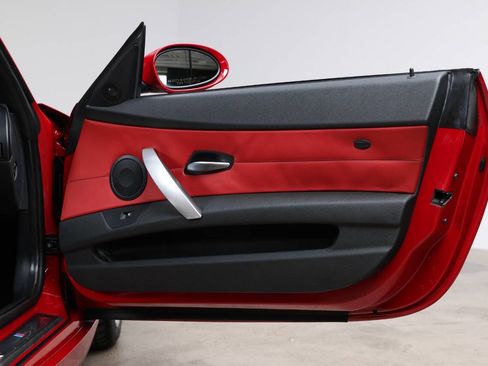 Used 2007 BMW M Roadster image 59