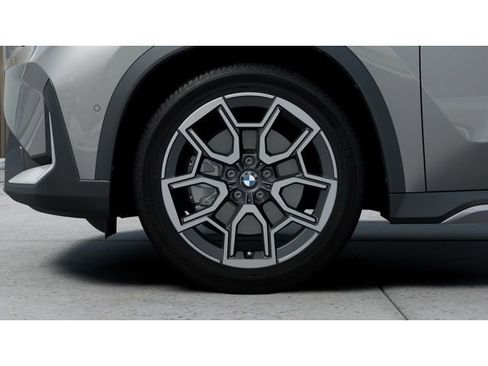 New 2026 BMW X1 xDrive28i w/ Technology Package image 7