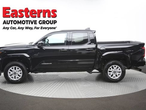 Used 2026 Toyota Tacoma SR5 AWD/4WD image 58
