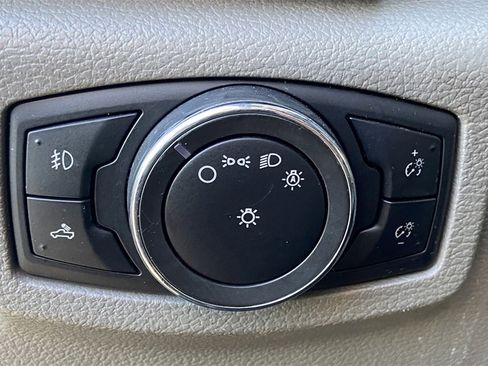 Used 2015 Ford F150 XL w/ Equipment Group 101A Mid image 15