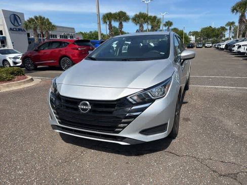 Used 2024 Nissan Versa SV FWD image 3