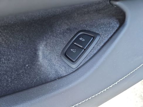 Used 2025 Chevrolet Corvette Stingray Preferred Cpe w/ Battery Protection Package image 30