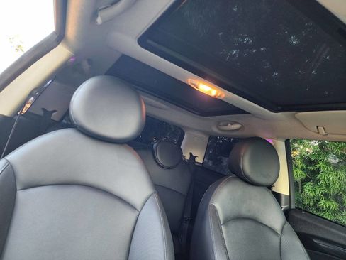 Used 2013 MINI Cooper S image 32