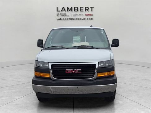 Used 2024 GMC Savana 2500 w/ Driver Convenience Package image 8