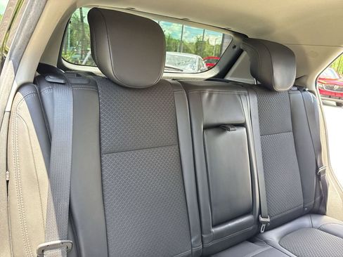 Used 2021 Buick Encore Preferred w/ Safety Package FWD image 47